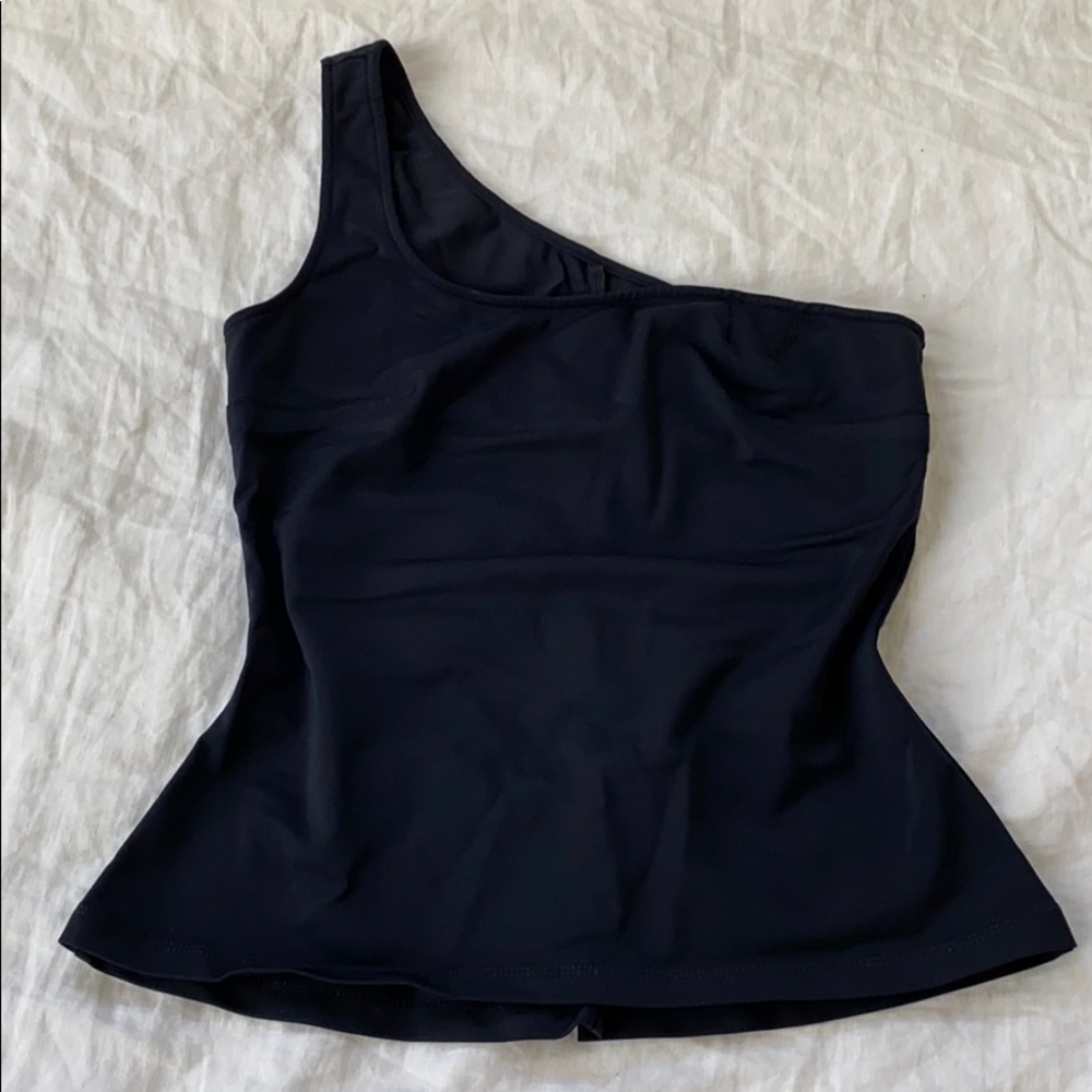 One Shoulder Sleeveless Top